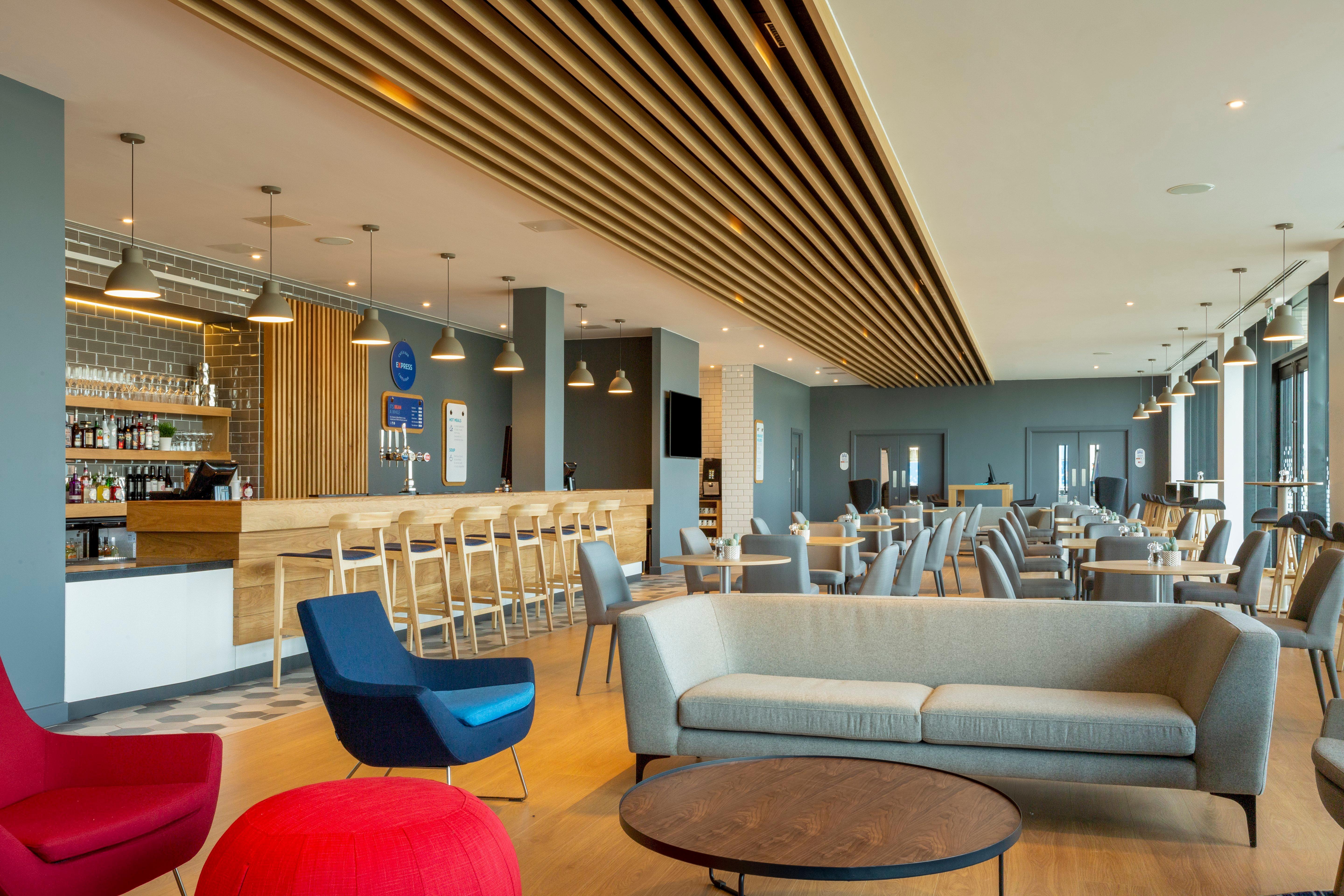 Holiday Inn Express Bridgwater M5, Jct24 By Ihg Kültér fotó